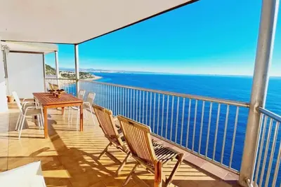 Image de Appartement spacieux à Cap Salou avec accès direct à la mer