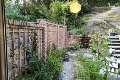 Image de Quiet and green near Arnhem Center