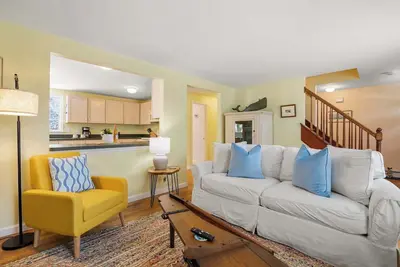 Image de Walk to Water, near Downtown Chatham!