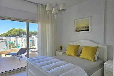 Perla Modern Penthouse 272