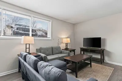 Image de Beautiful and Cozy Apartment in Springfield- 2 Bedroom