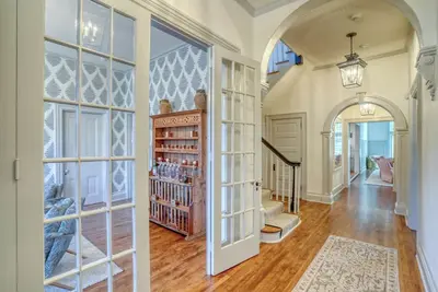 Image de Pure Elegance in Historic, Downtown Lewes