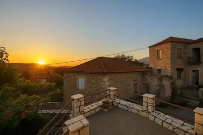 Image de Authenticity of Living in Mani for nature lovers