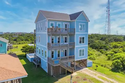 Image de Spacious 5-bedroom house with private pool and elevator in charming Rodanthe