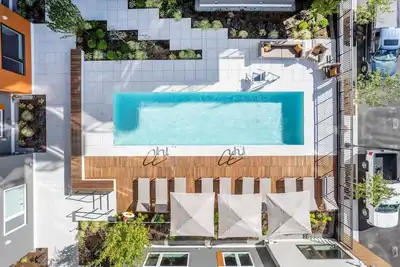 Image de Luxurious 2br - 2ba Apt at Hyatus