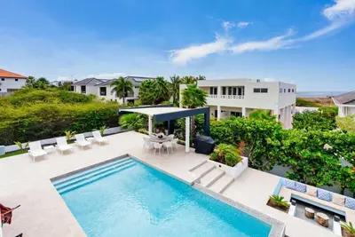 Image de Villa Coastal Bliss with private pool & sea view at Jan Thiel