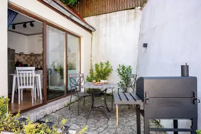 Image de Cozy House with private Terrace, Bbq & Free Parking