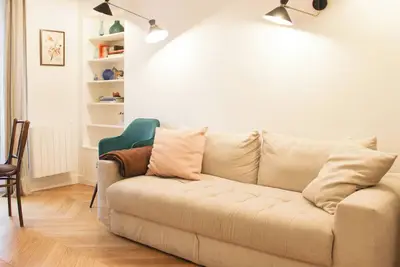 Image de Beau T2 proche Place de la République