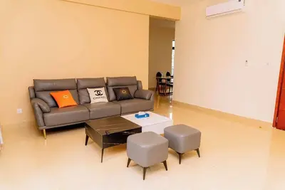 Image de Cosy and Modern Townhouse Kigali