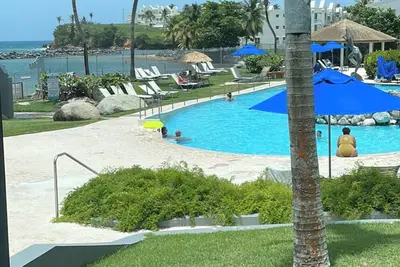 Image de Charming Embassy-Aquarius Hotel in welcoming Dorado\nnewly decorated\nBeach & Pool