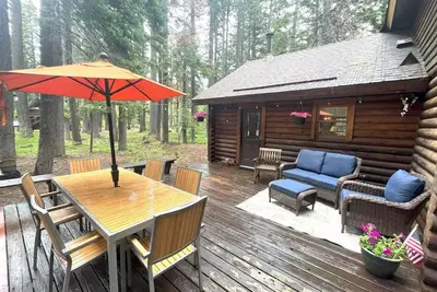 Image de Charming 3-bedroom cabin in fabulous Homewood. Come make Lake Tahoe memories