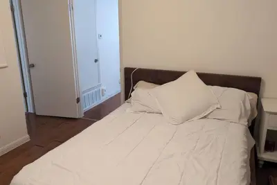 Image de Entire One-Bedroom House with Full Kitchen