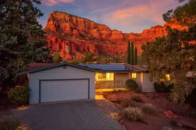 Image de Inspiring Views, Remodeled, Pool, Game Rm