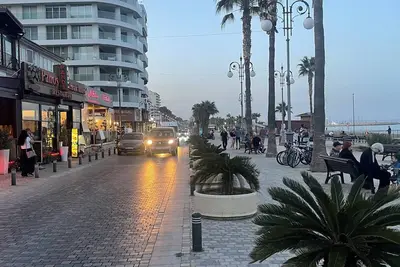 Image de Sunset on makenzie