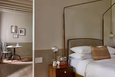 Image de Elegant Stay in Restored 18th-Century Building w/ Pool, In-Room Wet Bar