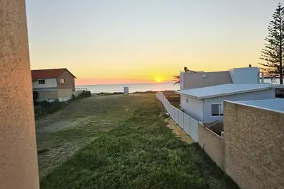 Image de Seaviews-Looking for the ultimate coastal escape!