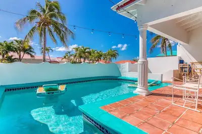 Image de Charming 3br Villa w Private Pool in Pelican Key