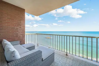Appartement \"Canastel I\" avec vue sur la mer, Wi-Fi et climatisation