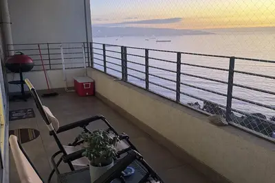 Image de Dream  view in Viña, apartment in gorgeous area with WiFi, gym, pool and more.