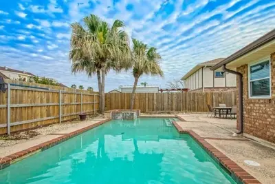 Image de Memorable 5 Bedroom luxurious house.