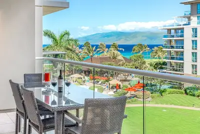 Image de Maui Resort Rentals: Honua Kai Hokulani 413 - 4th Floor Interior Courtyard 1br w/ Gorgeous Ocean Views!