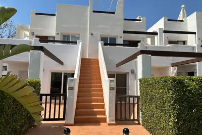 Penthouse Sleeps 4 with Rooftop Terrace