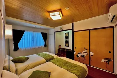 Image de 2minute walk from Osakako Station close to Universal Studios Japan and Kaiyukan Twin Room with Pr / Osaka Ōsaka