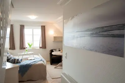 Image de Vacation apartment for 4 people - Unobstructed view The North Sea Health House 1