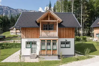 Image de Maison de vacances de rĂŞve au bord du lac Grundlse