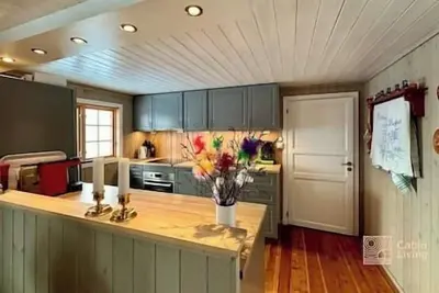 Image de Family friendly cabin with sauna and super location