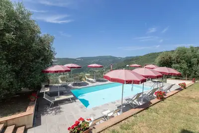 Image de Confortable appartement pour 8 personnes avec Wifi, piscine, Tv, animaux admis et vue panoramique