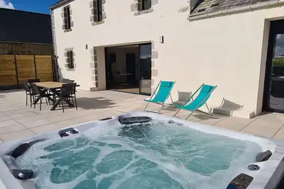 Image de Maison Ă la campagne avec jacuzzi