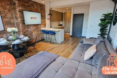 Image de Stunning Central Apartment by City SuperHost