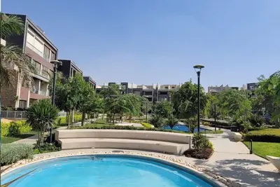 Image de 3-bedroom apartment in midtown new cairo compound with WiFi, Ac