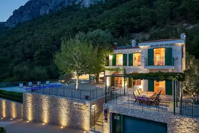 Image de Maison de vacances Brela pour 1 - 8 personnes avec 4 chambres à coucher - Maison de vacances