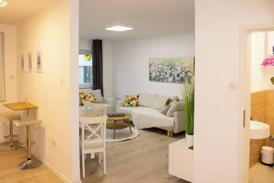 Image de Top! 2-room, trade fair, university hospital