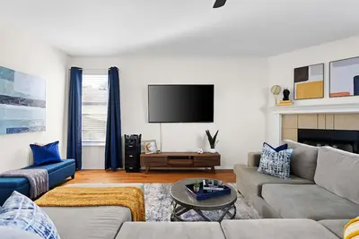 Image de Hestia: 3br/2. 5ba Near I-35 & Local Attractions