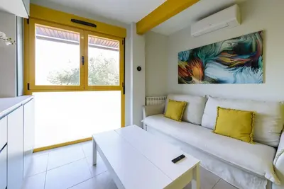 Image de GuestReady - Madrid trendy studio 8
