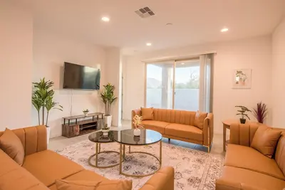 Image de Bright & Inviting 3-Bedroom Home in Laveen – Comfort Awaits!