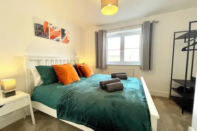 Image de New Cosy Stylish 2 bedroom / 2 bathroom House with Parking, in Bishops Stortford