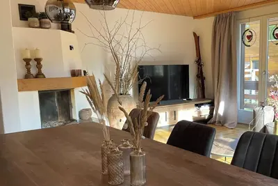 Image de Cozy, newly renovated vacation apartment in Frutigen - ideal for relaxing days!
