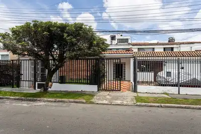 Image de Family house in the north of Bogota