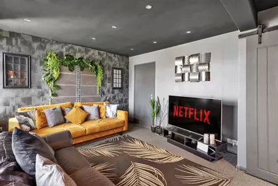 Image de The Cave House Canterbury with Hot Tub and Parking