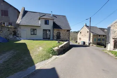 Image de Grange Atypique Au Coeur De La Campagne