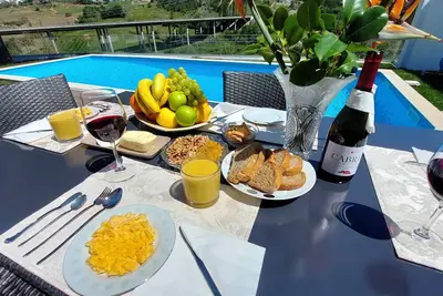 Image de House in the countryside with heated pool 15 away from the beach