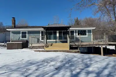 Image de Lake Sakatah All Season Getaway Ice Fishing, Summer Fun and Hot Tub