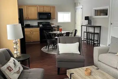 Image de \"The Coop\"  Near Easton Town Center Columbus, Oh