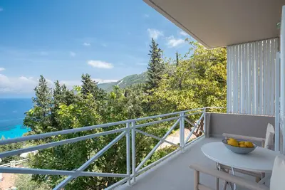 Appartement 'Myrto Homes Agios Nikitas Lefkada 2' avec vue sur la mer, Wi-Fi et climatisation