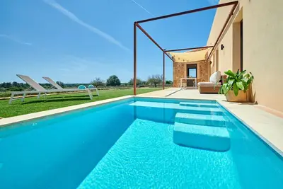 Image de Maison rurale 'Ses Figueretes' avec vue montagne, piscine privée et Wi-Fi