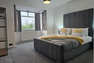 Image de Bright & Elegant 2-Bedroom Stay in Stockport